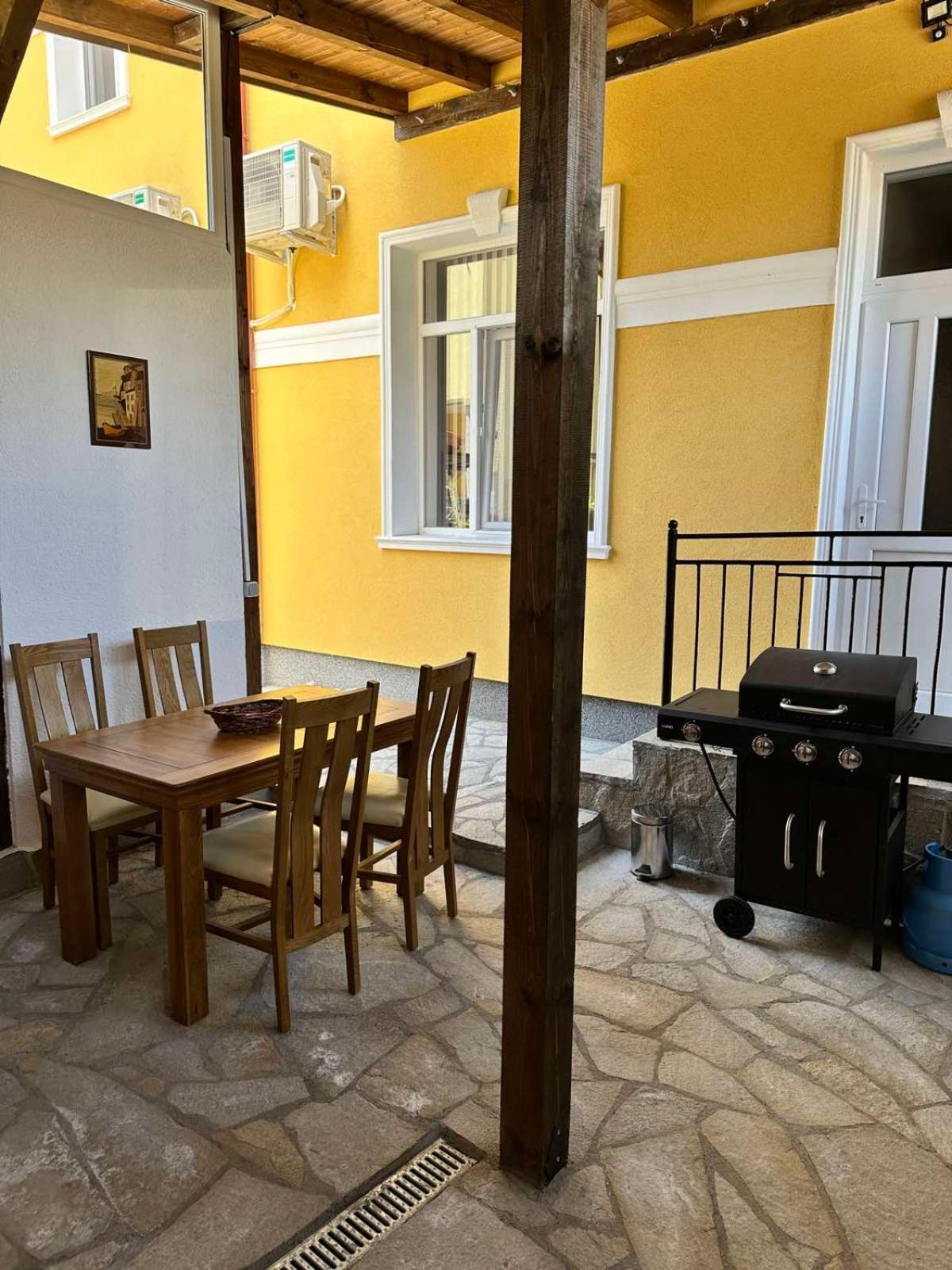 Дом За Гости Осогово Apartment Kyustendil Exterior photo
